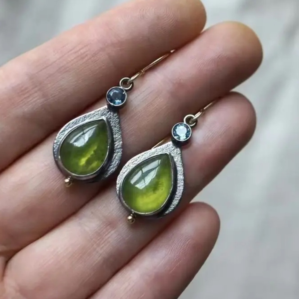 Boho-Chic Olive Green Cubic Zirconia Drop Earrings - Vintage Silvery-Plated - Picture 2 of 5